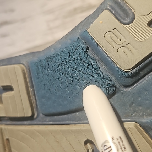 BROOKS ADRENALINE 22 GTS MENS RUNNING Size 10.5  #1103561D004 - Picture 9 of 11